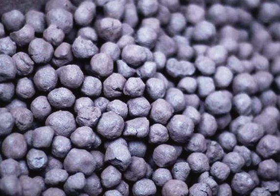 Iron ore pellets